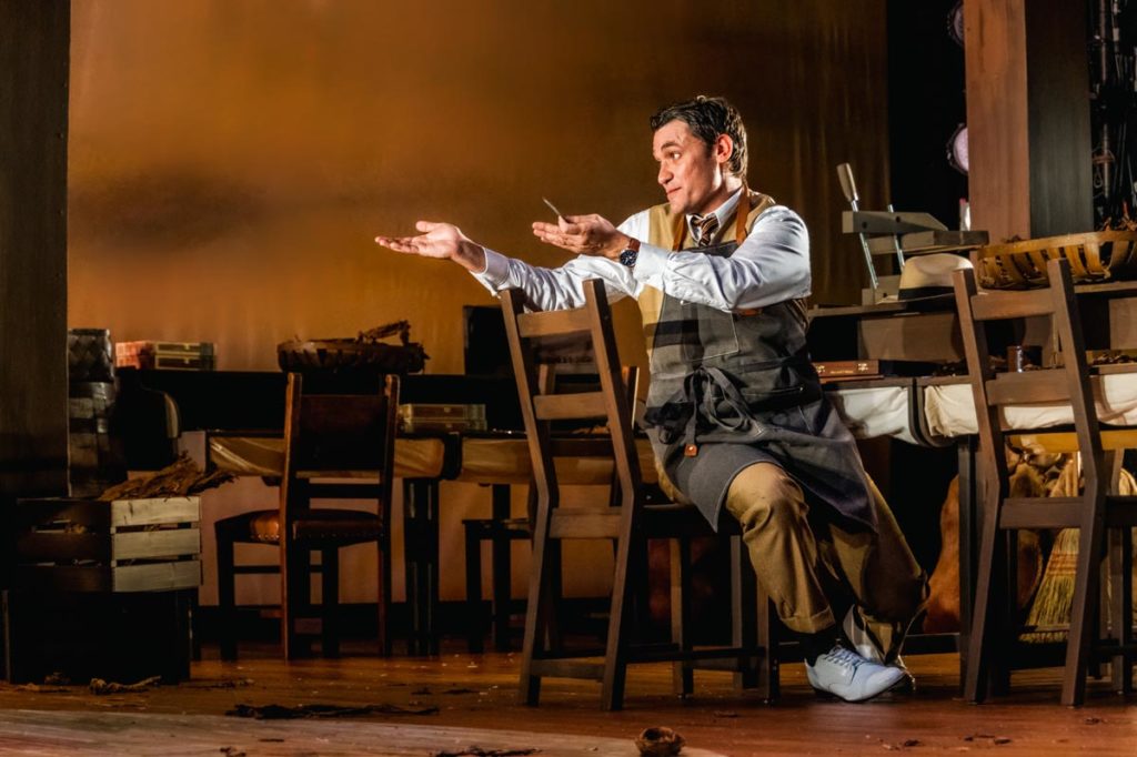 Anna In The Tropics Anna In The Tropics