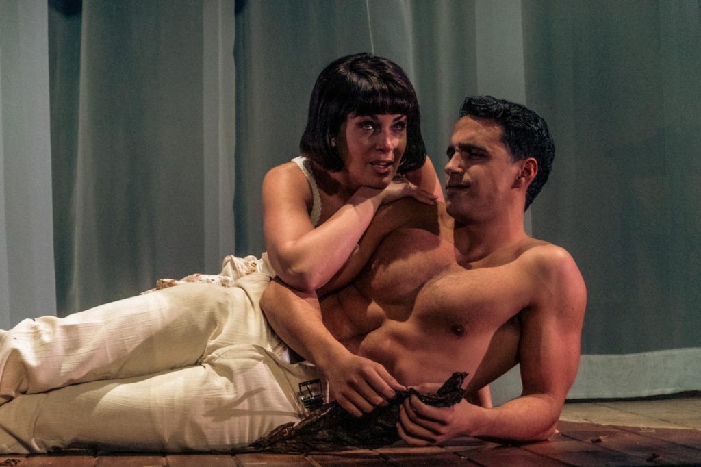 Anna In The Tropics Anna In The Tropics