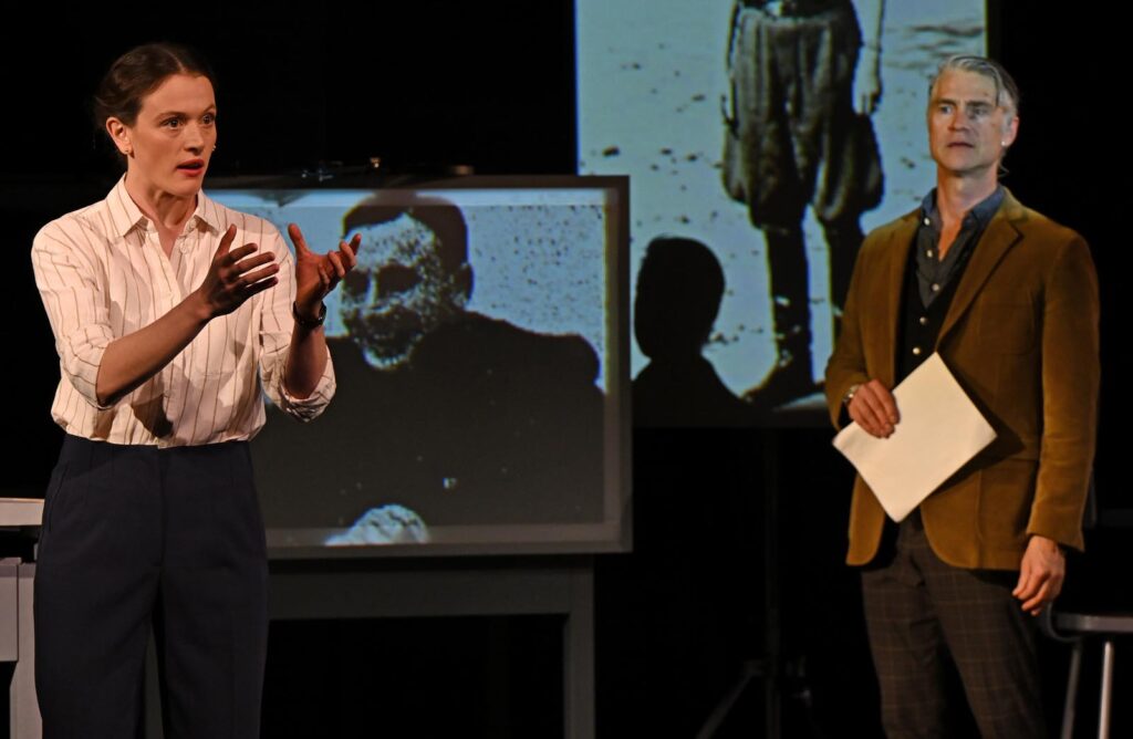 UKP_7654 Here There Are Blueberries