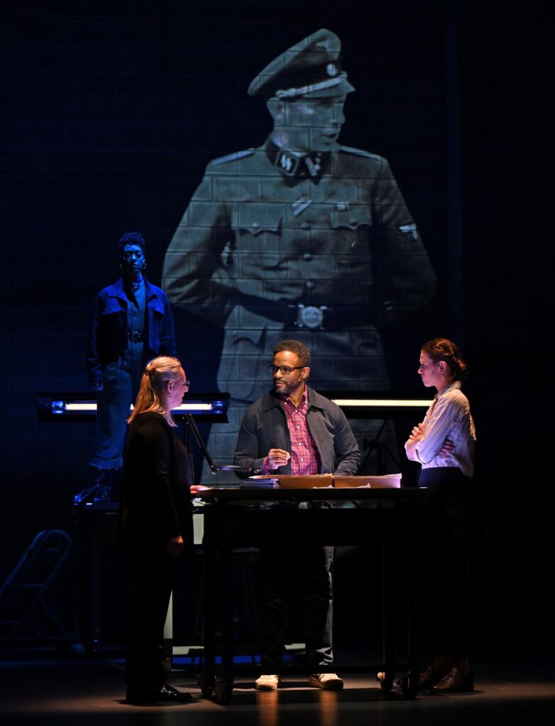 UKP_8098 Here There Are Blueberries