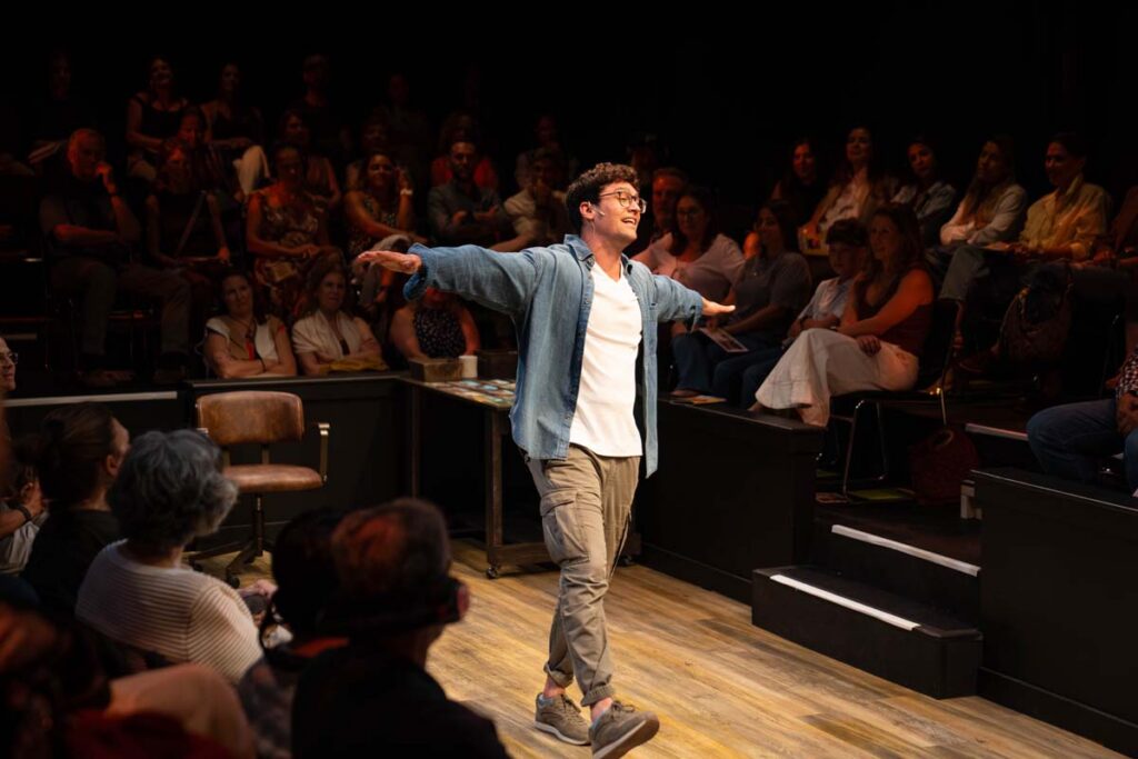 Christian-McGaffney-Todo-Lo-Que-No-Dije_Miami-New-Drama_Photos-by-Ari-Feldmiller-1 Christian McGaffney in Todo Lo Que No Dije. Photos by Ar Feldmiller.